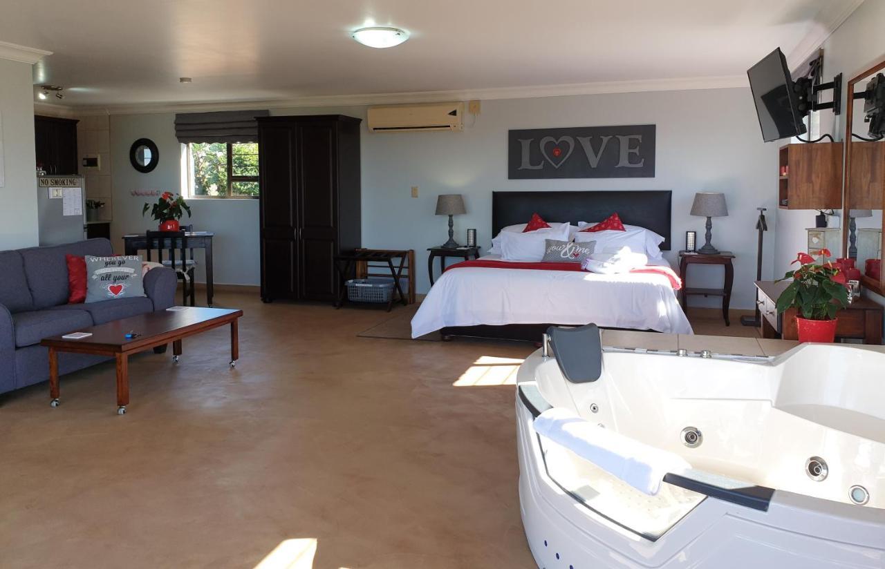 Harmony Haven Couples Retreat Apartment Amanzimtoti Ngoại thất bức ảnh