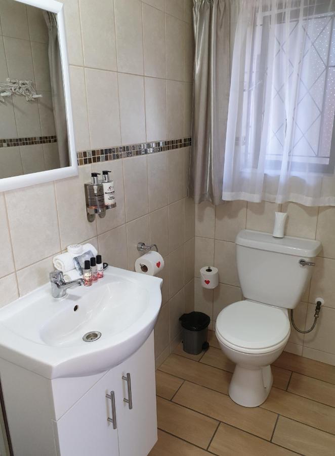 Harmony Haven Couples Retreat Apartment Amanzimtoti Ngoại thất bức ảnh